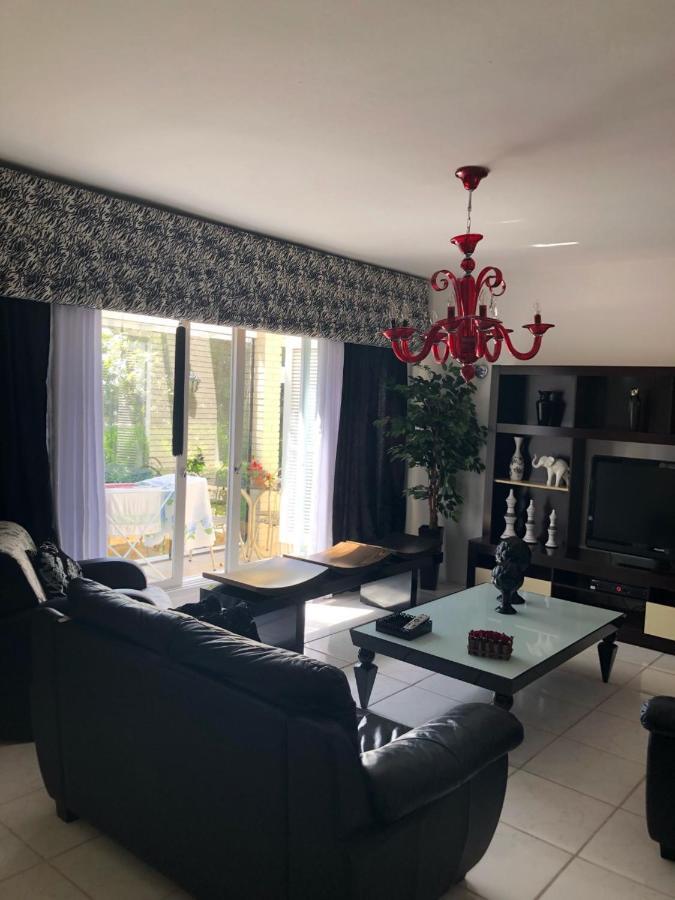 Casa Gramado Vista Para O Vale - Parte Terrea Villa Luaran gambar